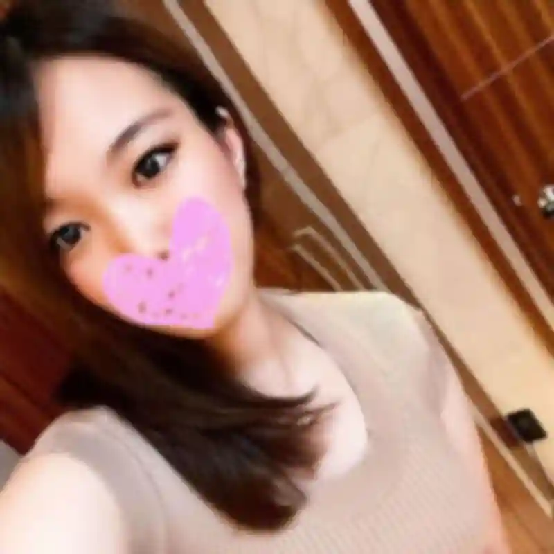 FC2-PPV-4759195 [Uncensored] [Office Lady on the Marriage Hunting Side] A hotel date and passionate sex video with a sexually greedy office lady with F-cup breasts who can't stop her lust even at work! A real office lady who is looking for a sex part