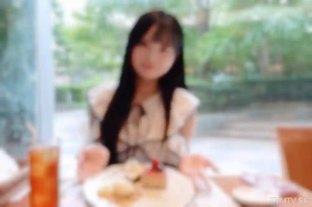 FC2-PPV-4744027 A newly appeared beautiful woman with a combination of sexual sensation and cuteness. One meat place item, a series of intensely erotic and beautiful women, and seven incense smeared in the first place!