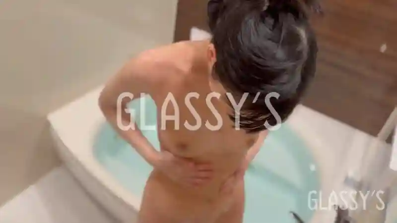 FC2-PPV-4719990 #26 Beautiful Japanese college student and raw creampie in a hotel | GLASSY'S