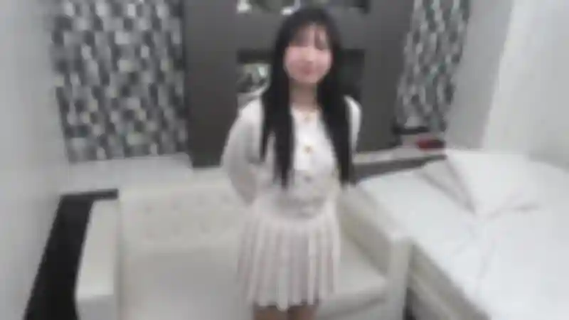 FC2-PPV-4808430 [Limited release] A girl with long hair and fair skin and big breasts falls prey to a big-cocked amateur filmmaker. The huge cock, unlike her boyfriend's, digs deep into her pussy and she is overcome with pleasure.