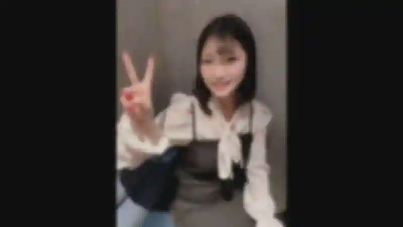 FC2-PPV-4584825 *3-day limited 1680pt Face revealed [First time, uncensored] POV video of a G-cup neat girl* working at a call center. She has a gentle personality and has little experience, but her cum leaks from her pussy, making me fully erect. I can&#