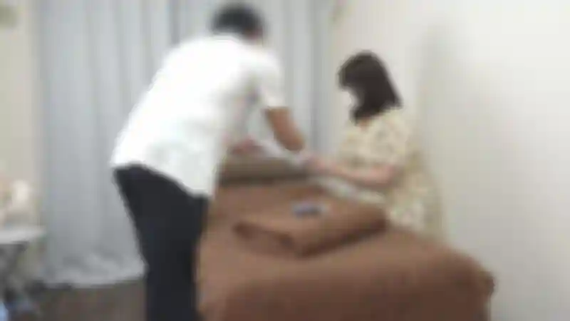 FC2-PPV-4835023 ♡ Half price until 2/5! [No/Raw Creampie] This beautiful and voluptuous office lady came to our salon for the first time, and she was also dieting. Her skin was plump and soft, and very moisturized, which felt great.