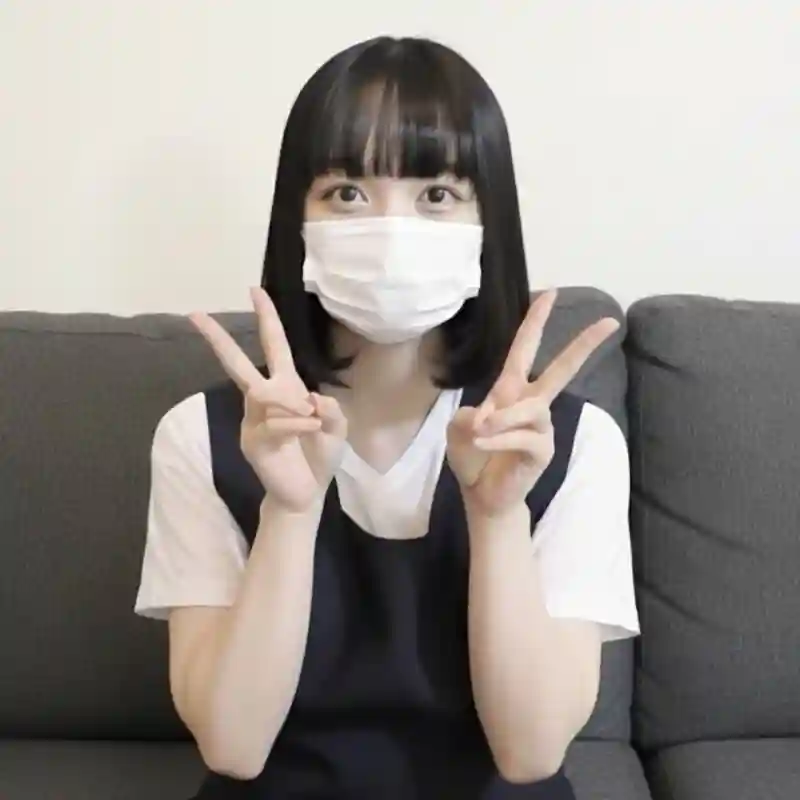 FC2-PPV-4823194 "Please take mine…" This is the record of an idol-level beauty's first experience.